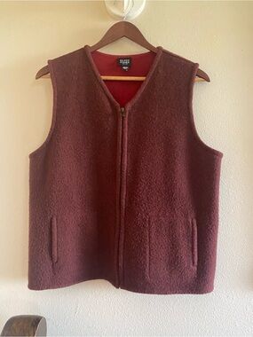 Eileen Fisher Lambswool Burgundy Zip Front Vest
